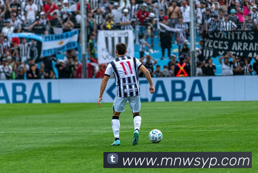 中国女足世界杯小组赛战平对手 出线形势仍存悬念